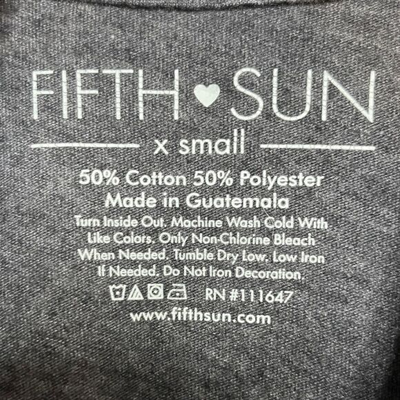 Fifth Sun Graphic Short Sleeve Shirt Grey & White Size XS - Picture 4 of 4